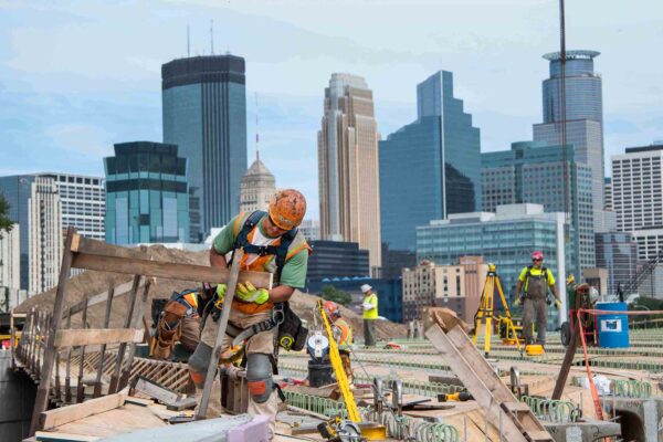 Union carpenter on 35W Construction project 2018