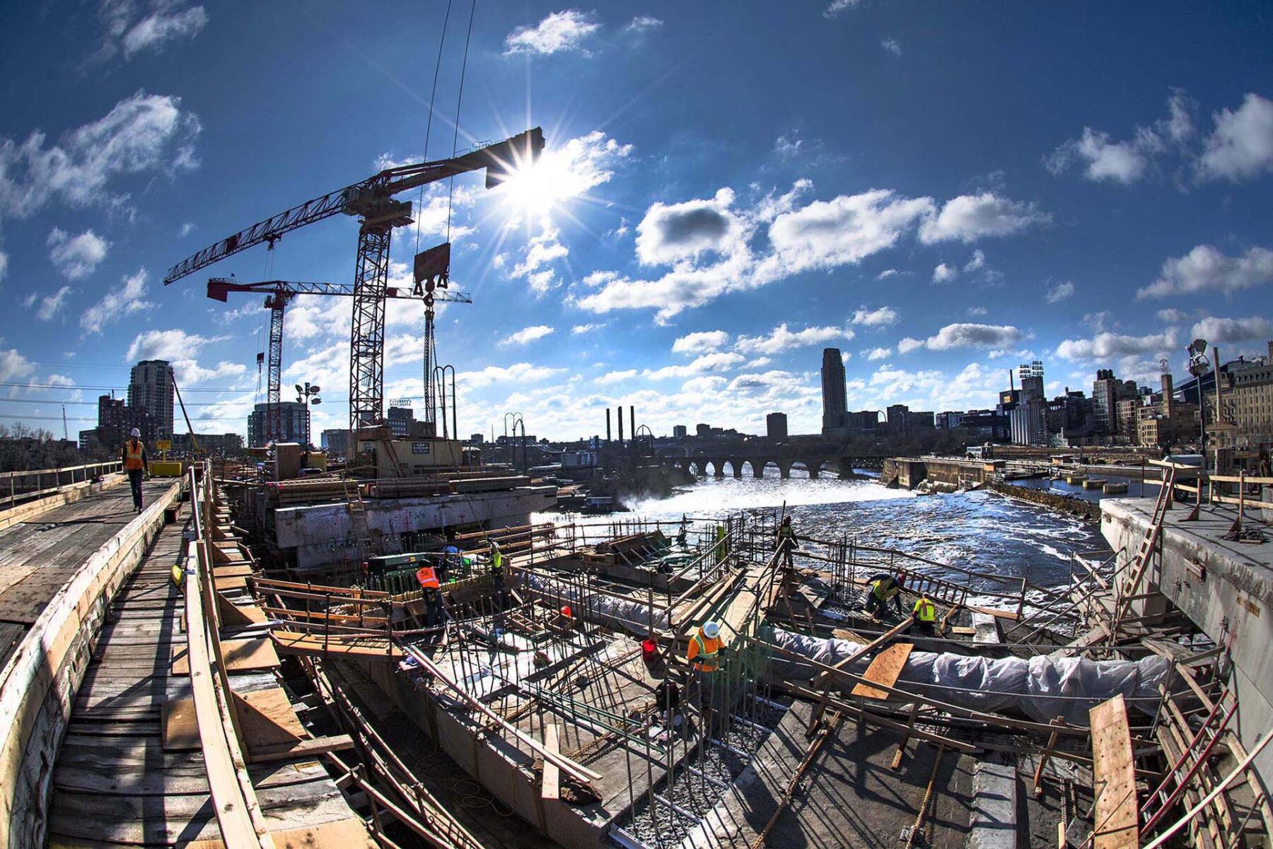 bridge construction in Minneapolis